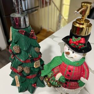 Festive Holiday Soap Dispenser Set - Snowman and Christmas Tree